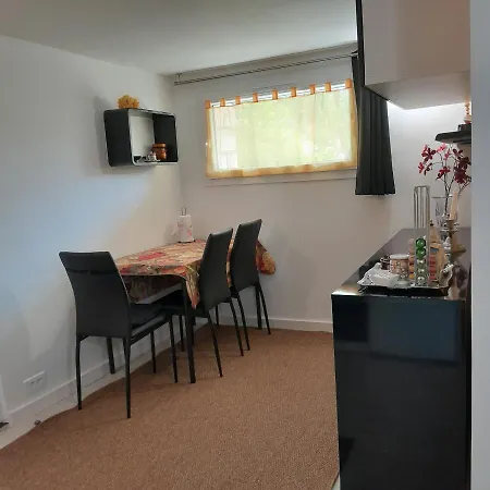 Maxi 3 Pers, Acces Facile, Proche Gare Pour Paris Apartment